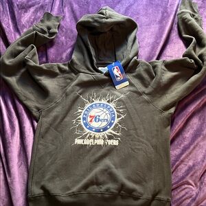 Philadelphia 76ers Hoodie (Youth M)